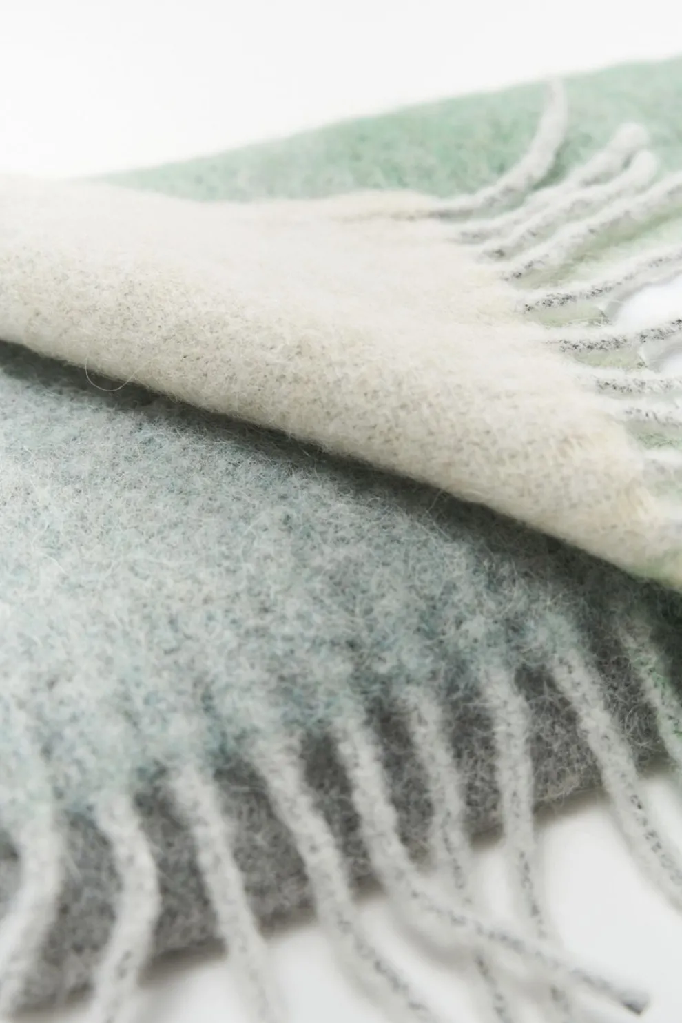 Cph Shawl 4 Wool Mix