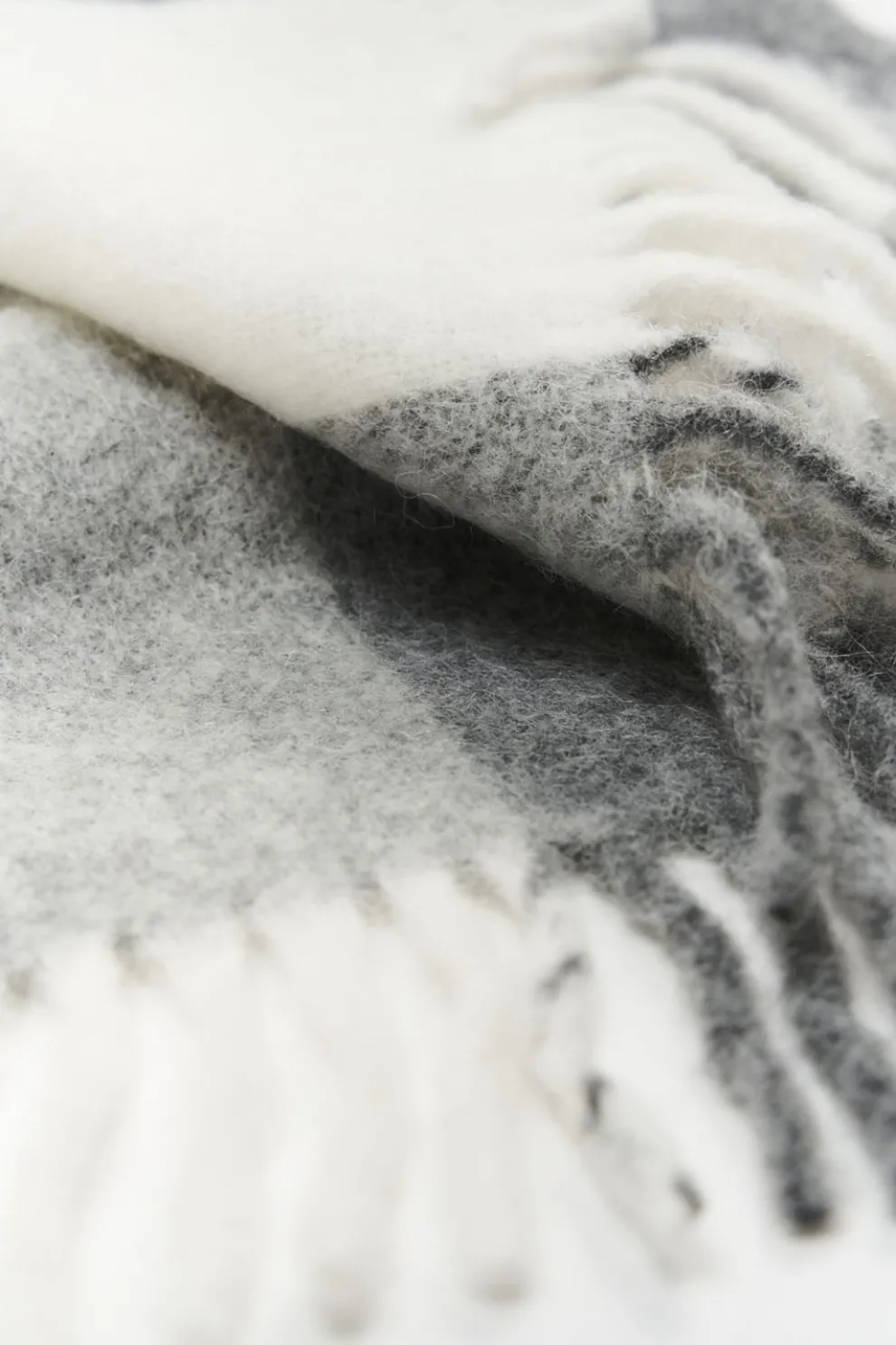 Cph Shawl 4 Wool Mix